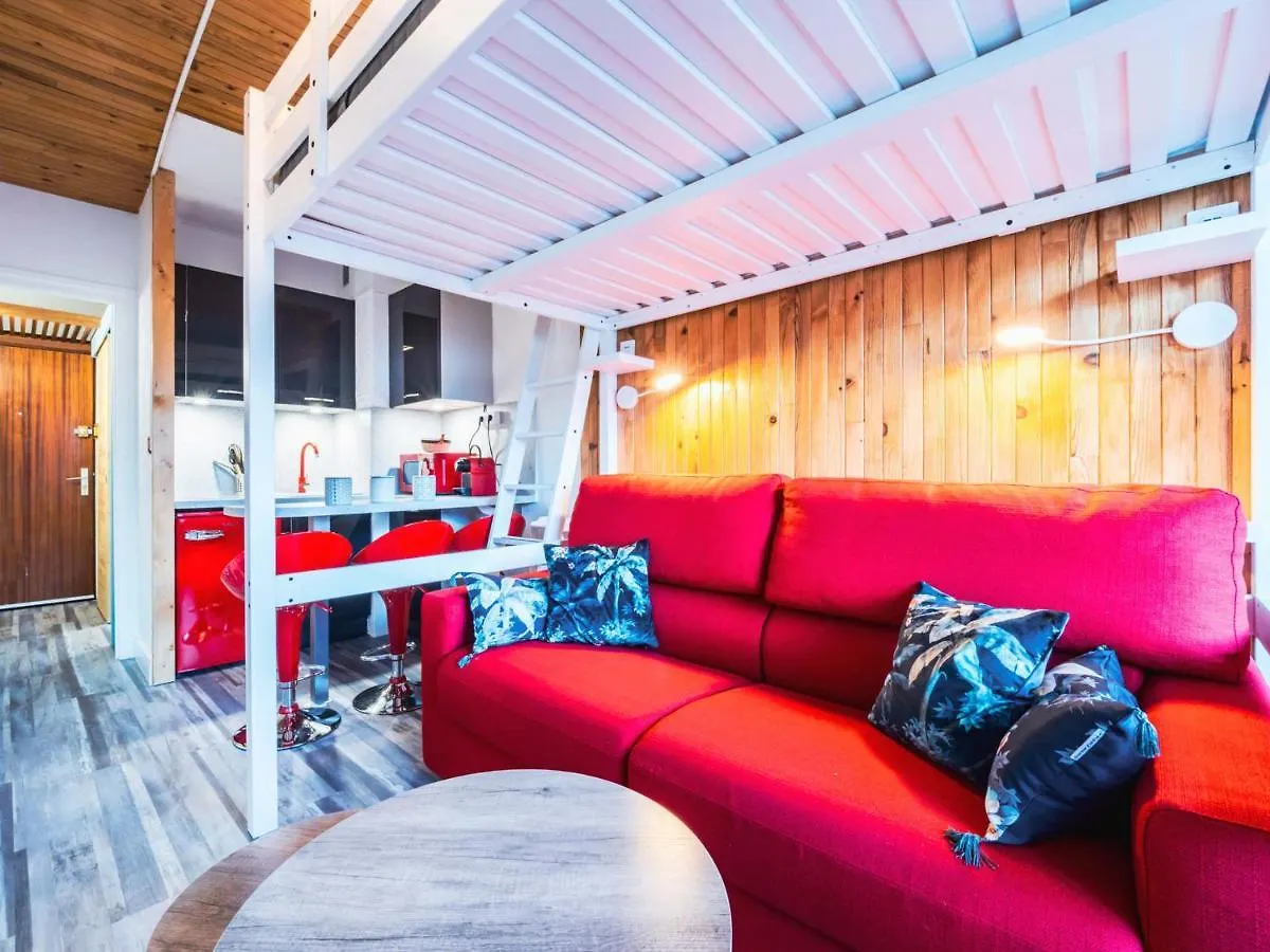 Apartment Studio Renove Au Pied Des Pistes Avec Balcon A Tignes Le Lac, Equipe Pour 2, Orientation Sud - Fr-1-502-472